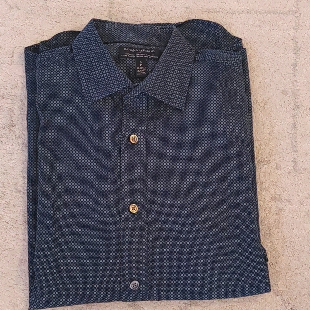 Banana Republic classic dress shirt